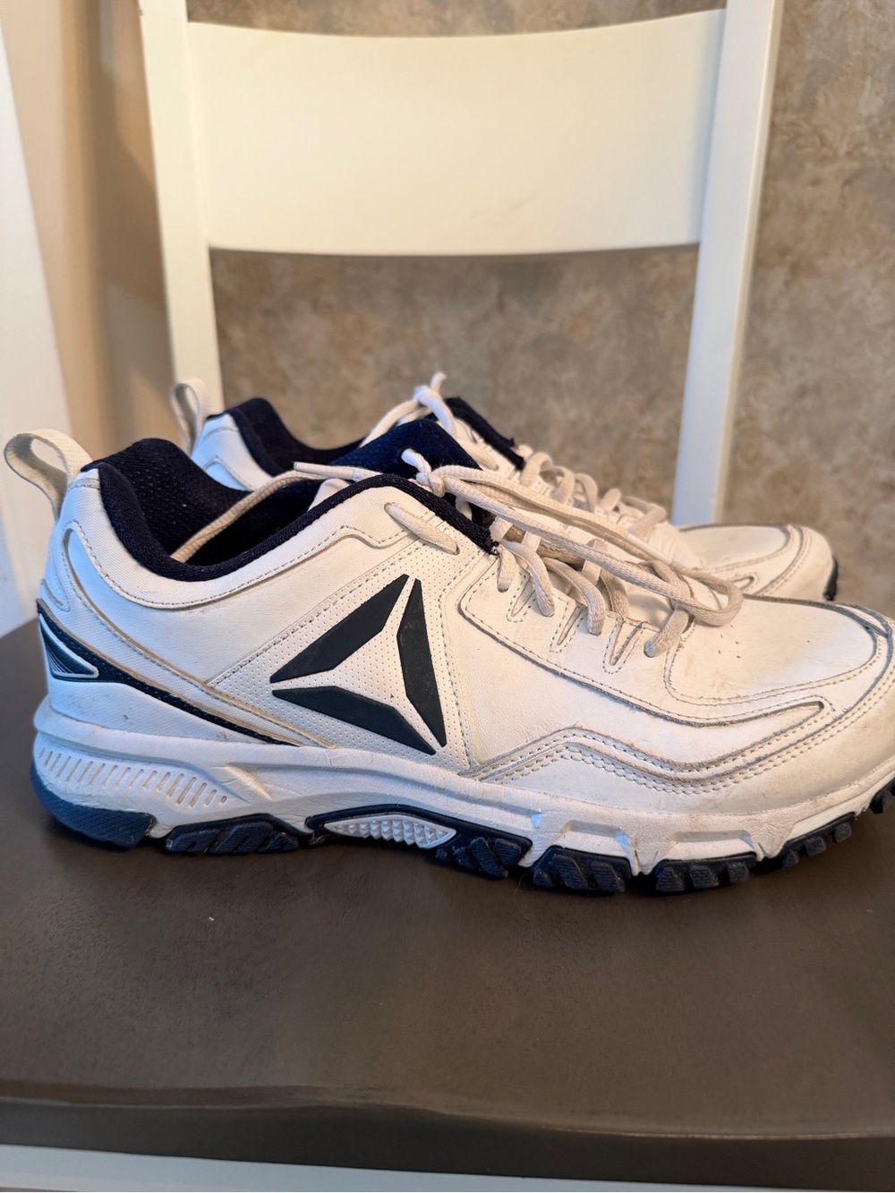 Reebok White and Navy Men's Athletic Trainers